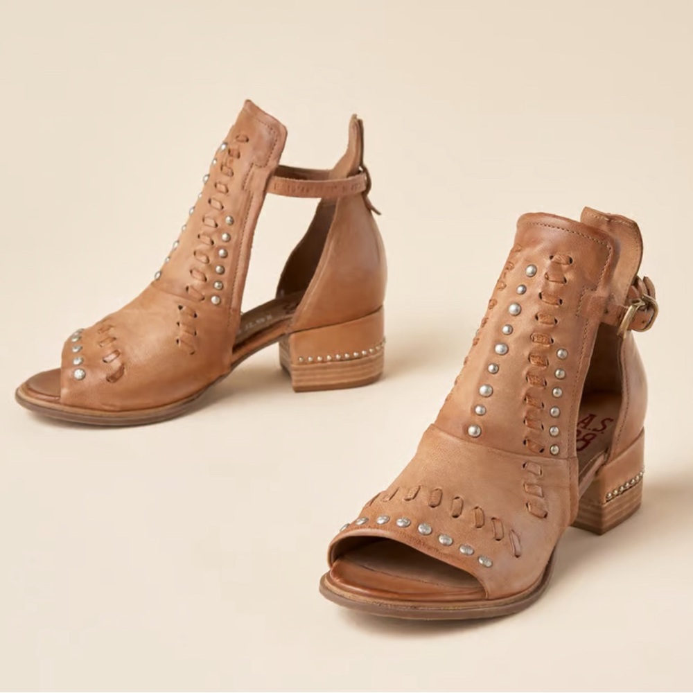 A.S.98 Fair Wind Studded Heeled Leather Sandals Size EU 38